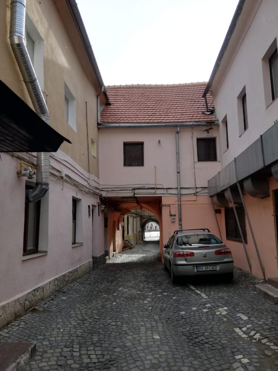 Leyla Hostel Brașov Exterior foto