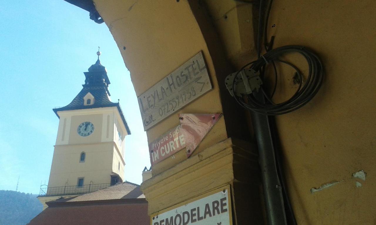 Leyla Hostel Brașov Exterior foto