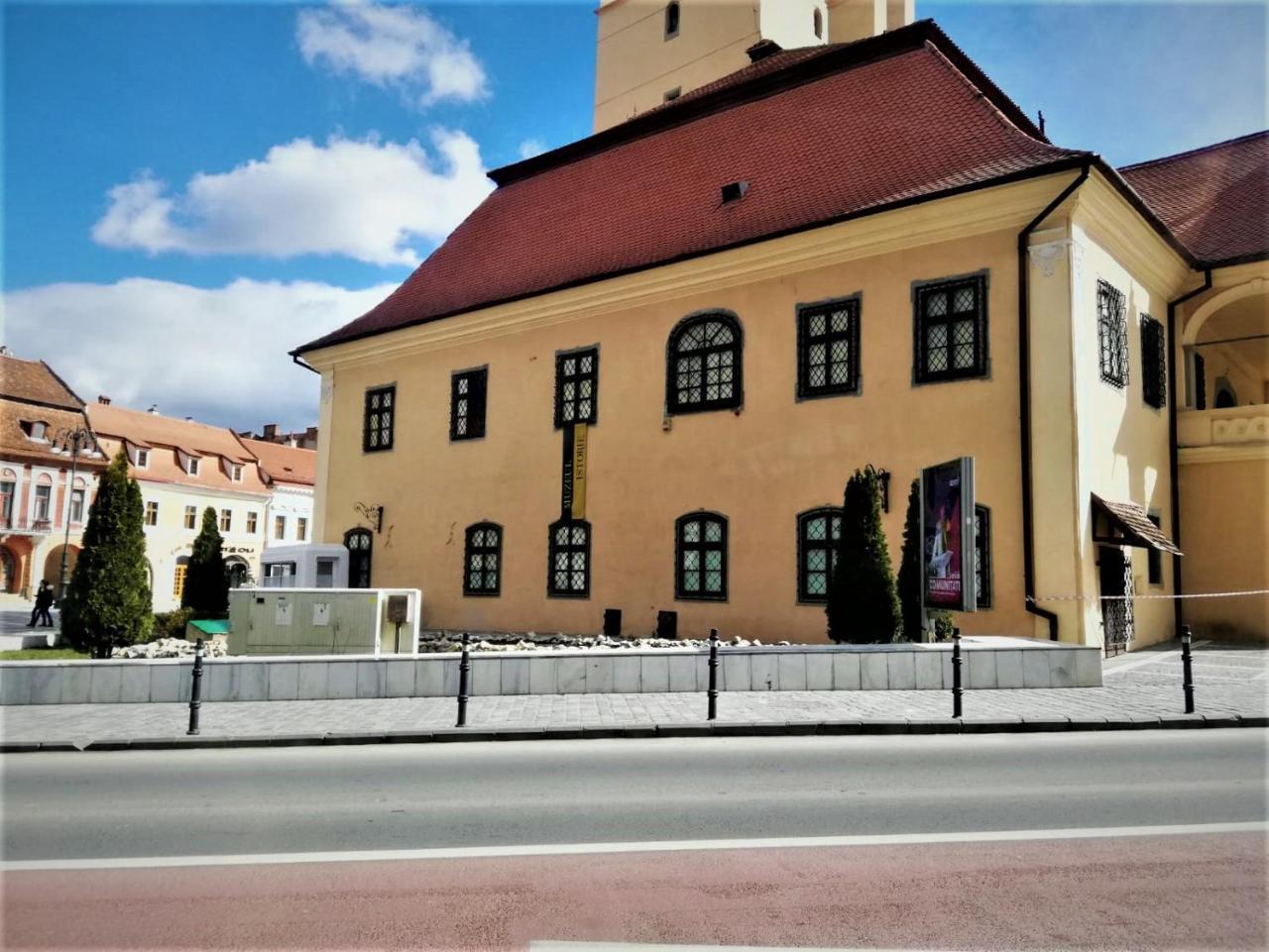 Leyla Hostel Brașov Exterior foto