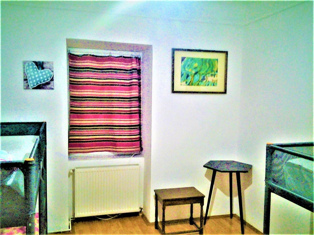 Leyla Hostel Brașov Exterior foto